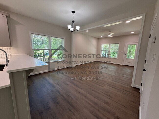 Foto del edificio - 4514 Buck Mountain Rd
