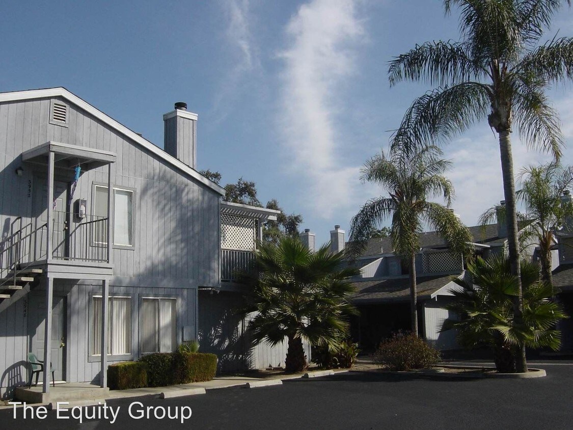 Primary Photo - 3900 W Meadow Ave