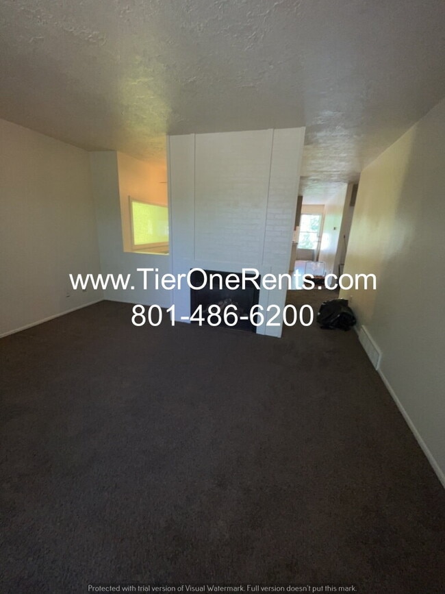 Building Photo - NO DEPOSIT option available for qualified renters!