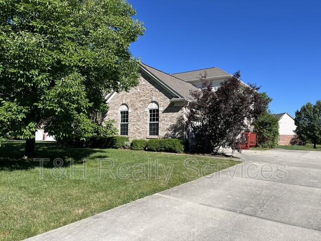 Building Photo - 3712 Castle Rock Dr