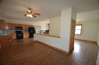 Building Photo - 600 Edgewood Rd
