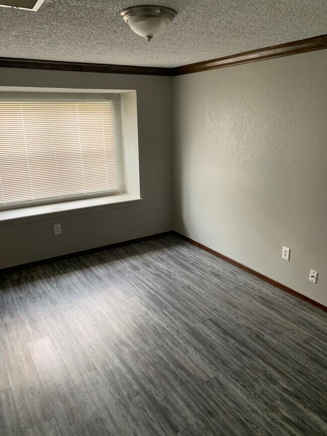 Foto del edificio - 4216 SE 48th St