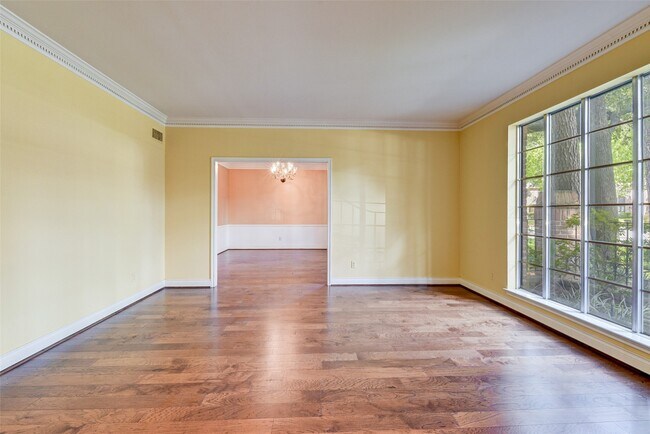 Building Photo - 5502 Fountainbridge Ln