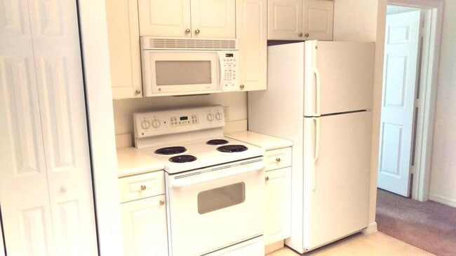 Building Photo - 2730 Anzio Ct
