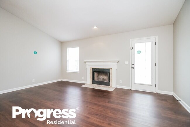 Building Photo - 841 Lavergne Ln