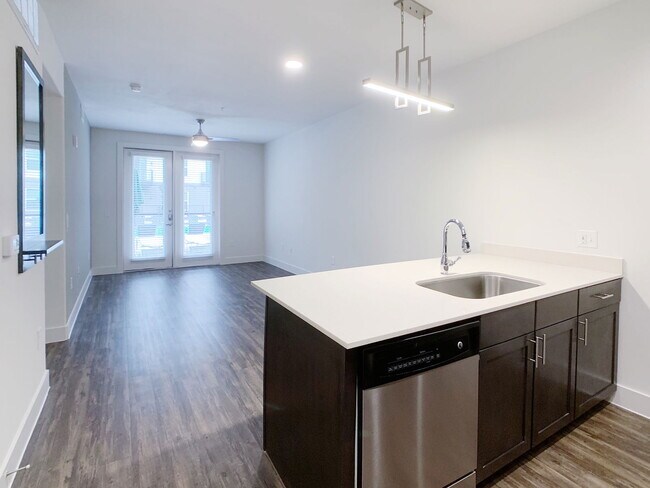 Building Photo - 3015 Gulden Ln