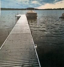 Building Photo - 5550 Joslin Dr