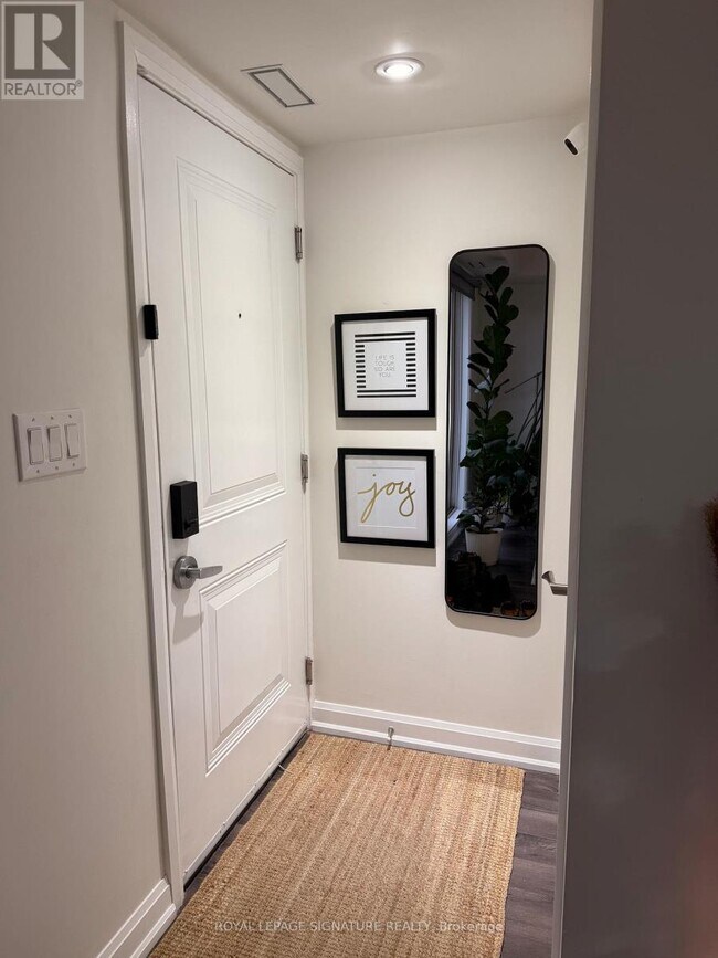 Photo du bâtiment - 350 Fisher Mills Rd