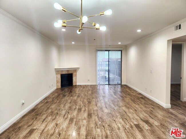 Foto del edificio - 625 S Berendo St