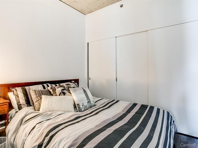Photo du bâtiment - 888 Rue Wellington