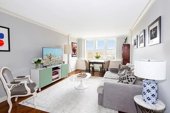 Building Photo - 54 Orange St