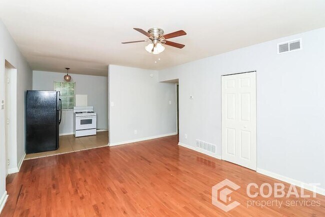 Foto del edificio - 212 Kirkwood Rd NE