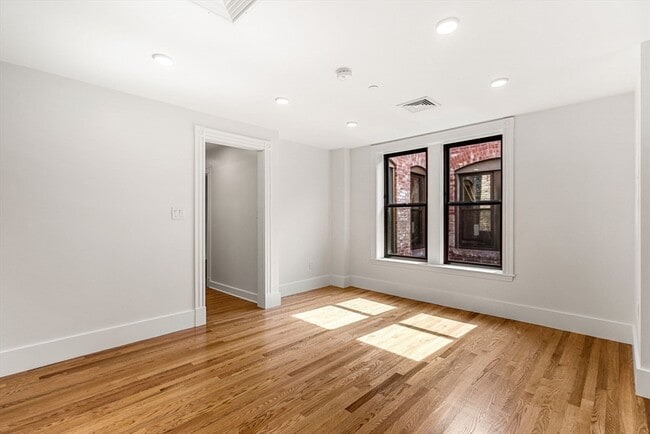 Building Photo - 458 Massachusetts Ave