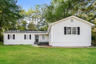 Building Photo - 130 Summerfield Dr