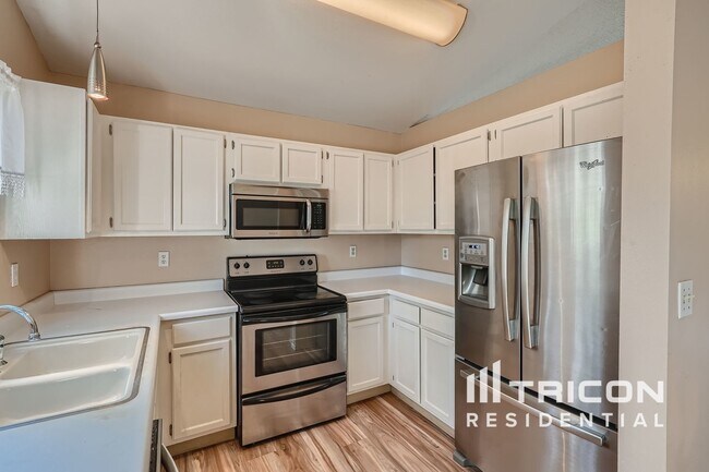 Foto del edificio - 4650 Dooley Way