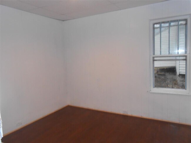 Building Photo - 35 N Avenue B