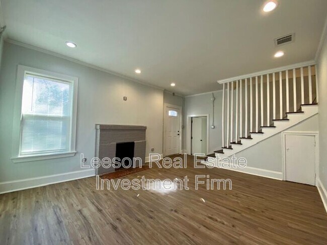 Building Photo - 3122 Judson St