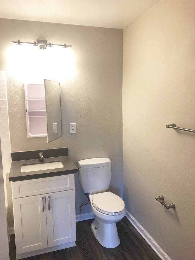 The Island Apartments Apartments Pico Rivera, CA