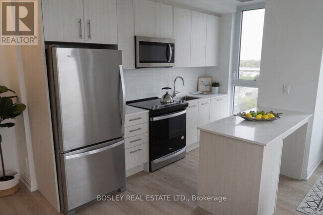 Photo du bâtiment - 286 Main St