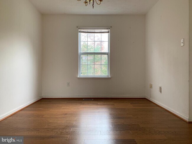 Foto del edificio - 6488 Wesley Ln