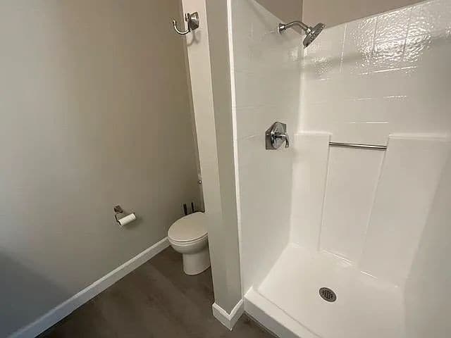 Building Photo - Updated Canyon Country Condo in Gated Community