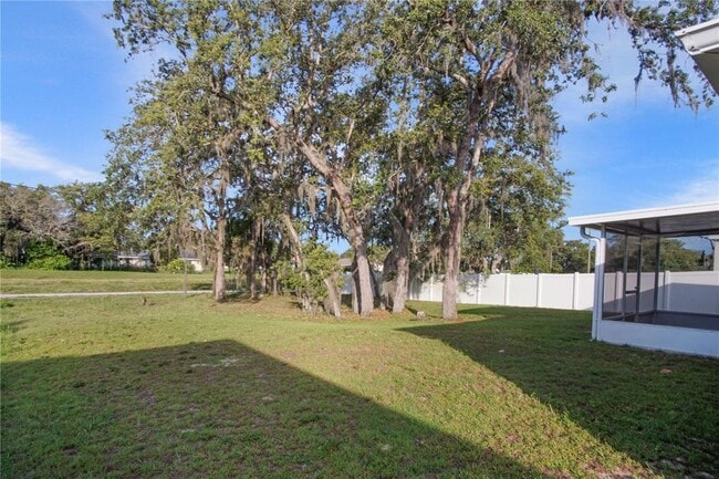Building Photo - 339 Erie Dr
