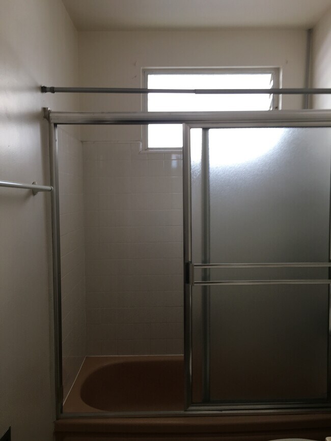 Apartamento 9 - 316 N Cedar St