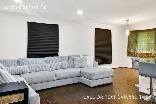 Foto del edificio - 4205 Oxford Dr