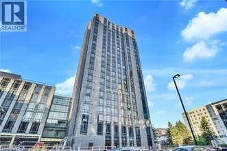 Building Photo - 145 Columbia St W