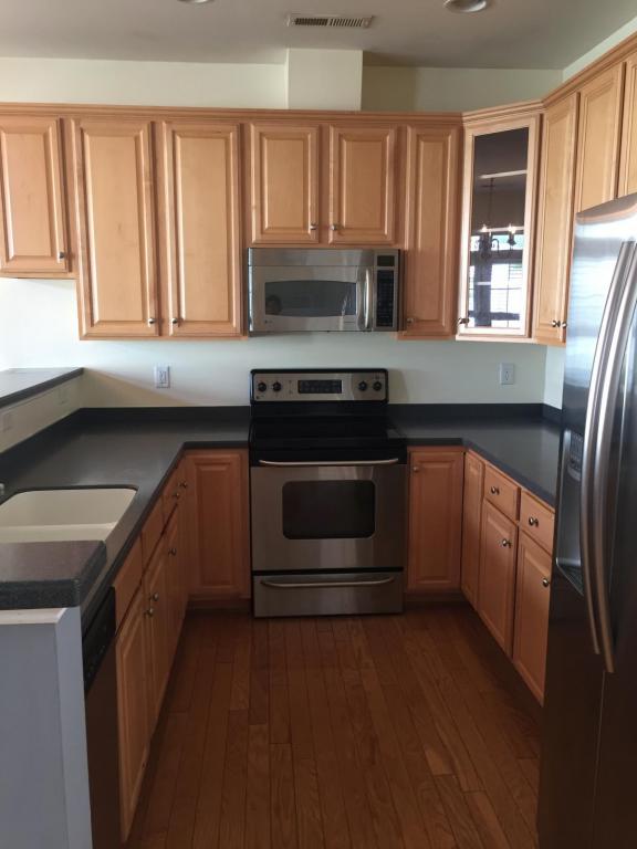 Foto del edificio - 3402 Bartley Pond Pl
