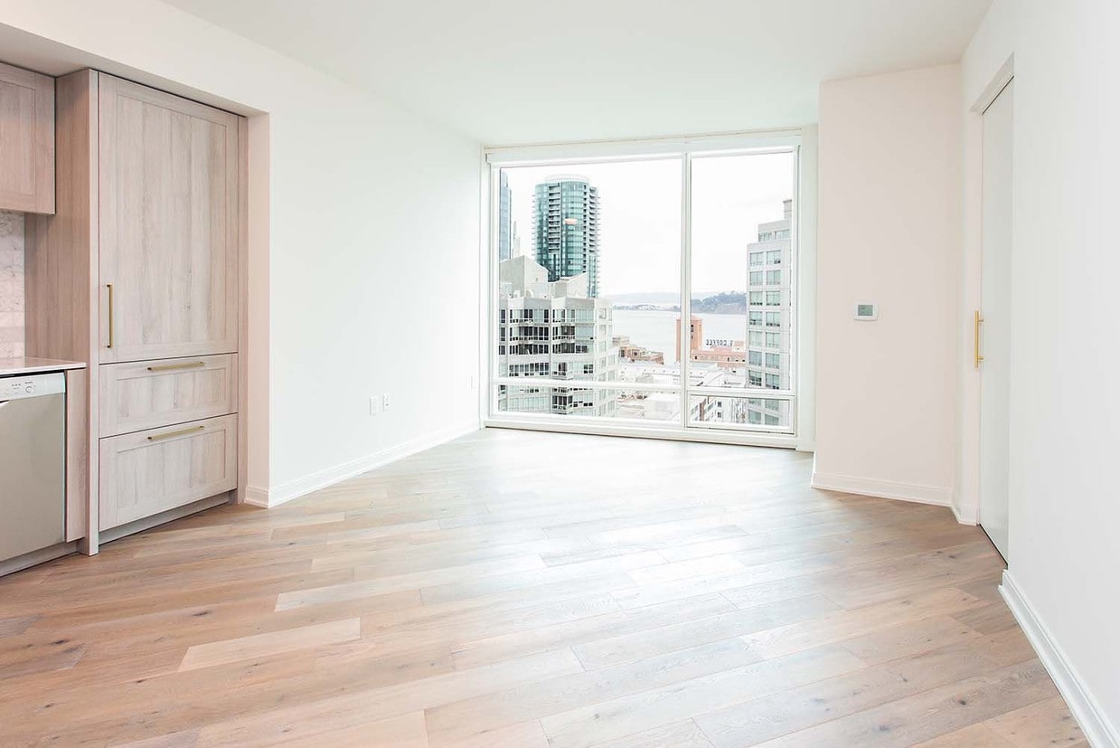 Primary Photo - Gorgeous Condo with Bridge and Water Views