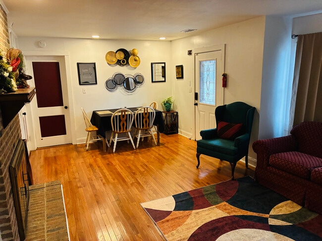 Foto del edificio - 6107 Rockbridge Rd SW