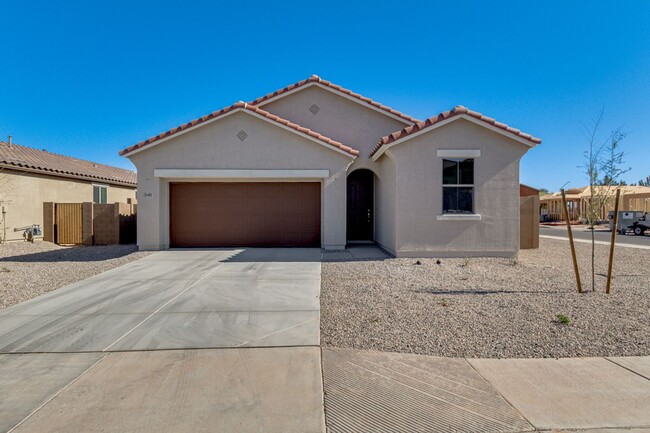 Building Photo - Seasons at Villago, Casa Grande, AZ, Beaut...