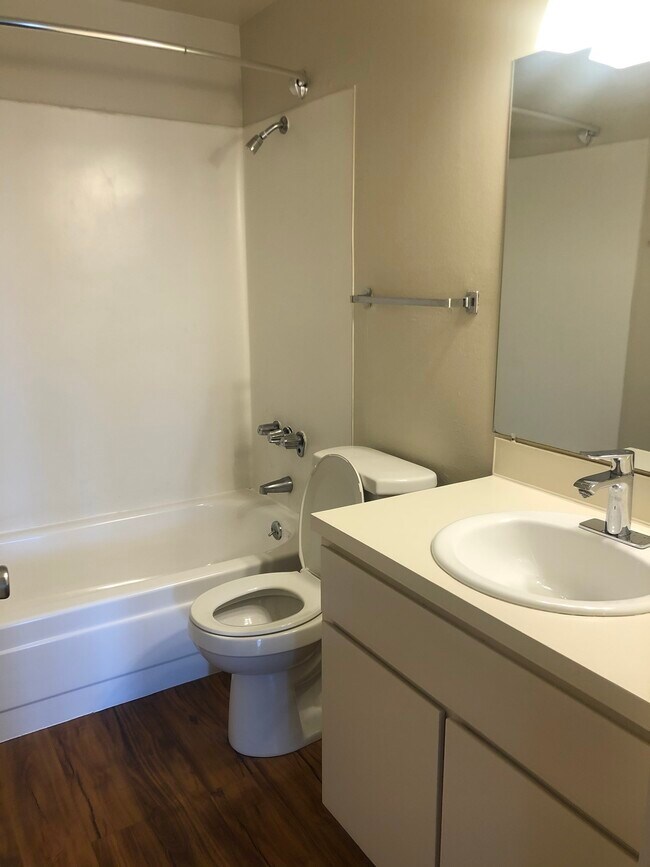 Foto del edificio - 7429 Rainier Ave S