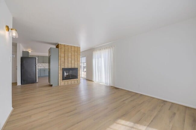 Building Photo - 901 Widefield Dr