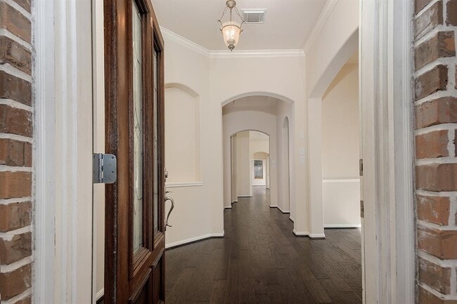 Building Photo - 54 Galway Pl