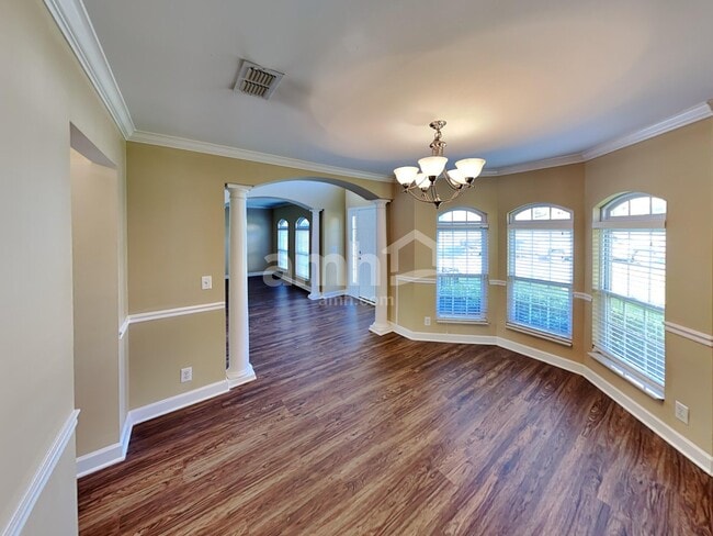 Building Photo - 104 Lance Park Cir
