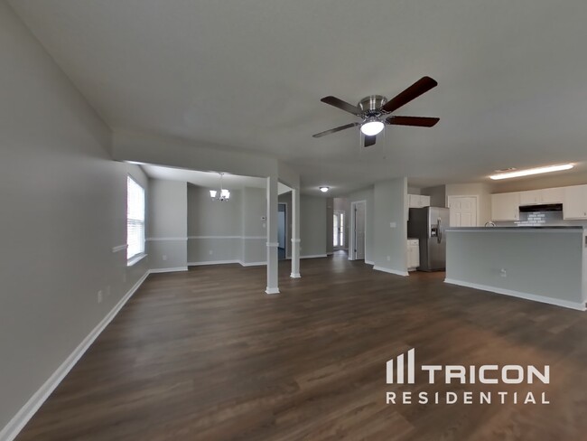 Foto del edificio - 5001 Serenity Point Ln