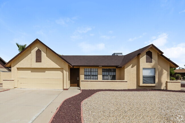 Building Photo - 6004 W Kings Ave
