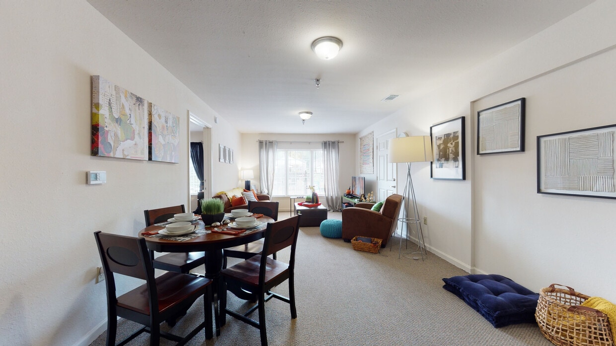 Photo - Grove at Auburn Apartments