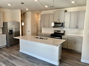 Building Photo - 15431 Dapple Blf Ln