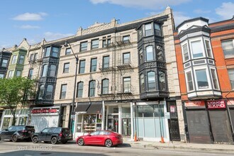 Building Photo - 2150 N Halsted St