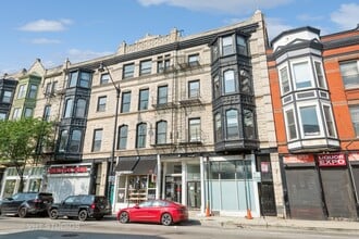 Building Photo - 2150 N Halsted St
