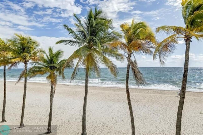 Foto del edificio - 1360 S Ocean Blvd