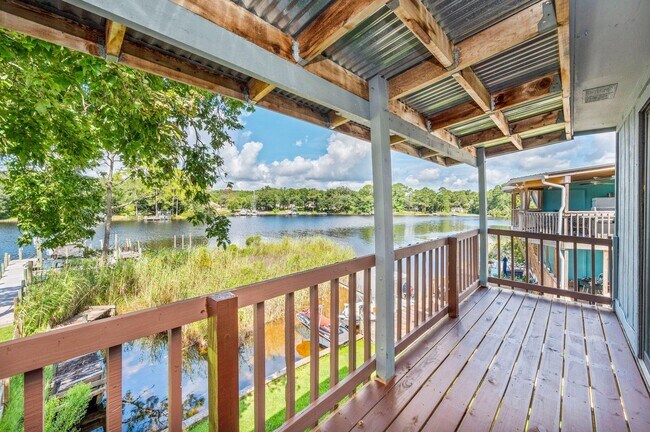 Foto del edificio - 200 White St