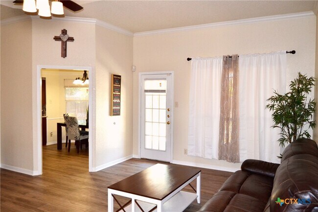 Building Photo - 4907 Joseph Dr