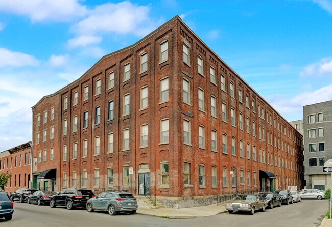 Building Photo - Becker Building