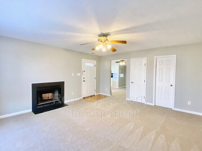Building Photo - 103 Sudbury Way