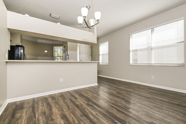 Foto del edificio - 6154 Kiteridge Dr