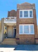 Building Photo - 122 Dewey Pl